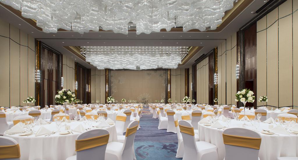 Pullman Yantai Center Hotel Kültér fotó