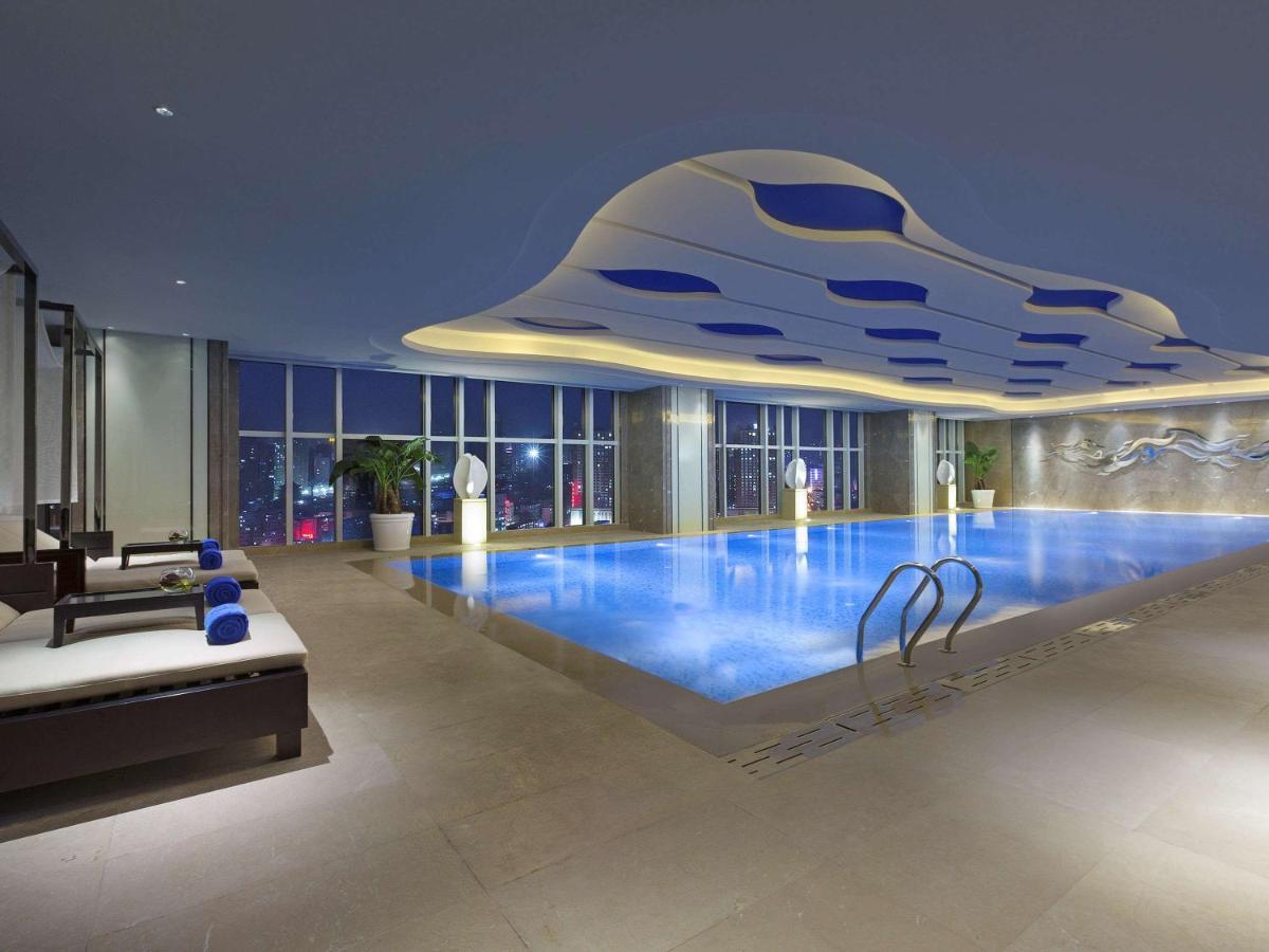 Pullman Yantai Center Hotel Kültér fotó