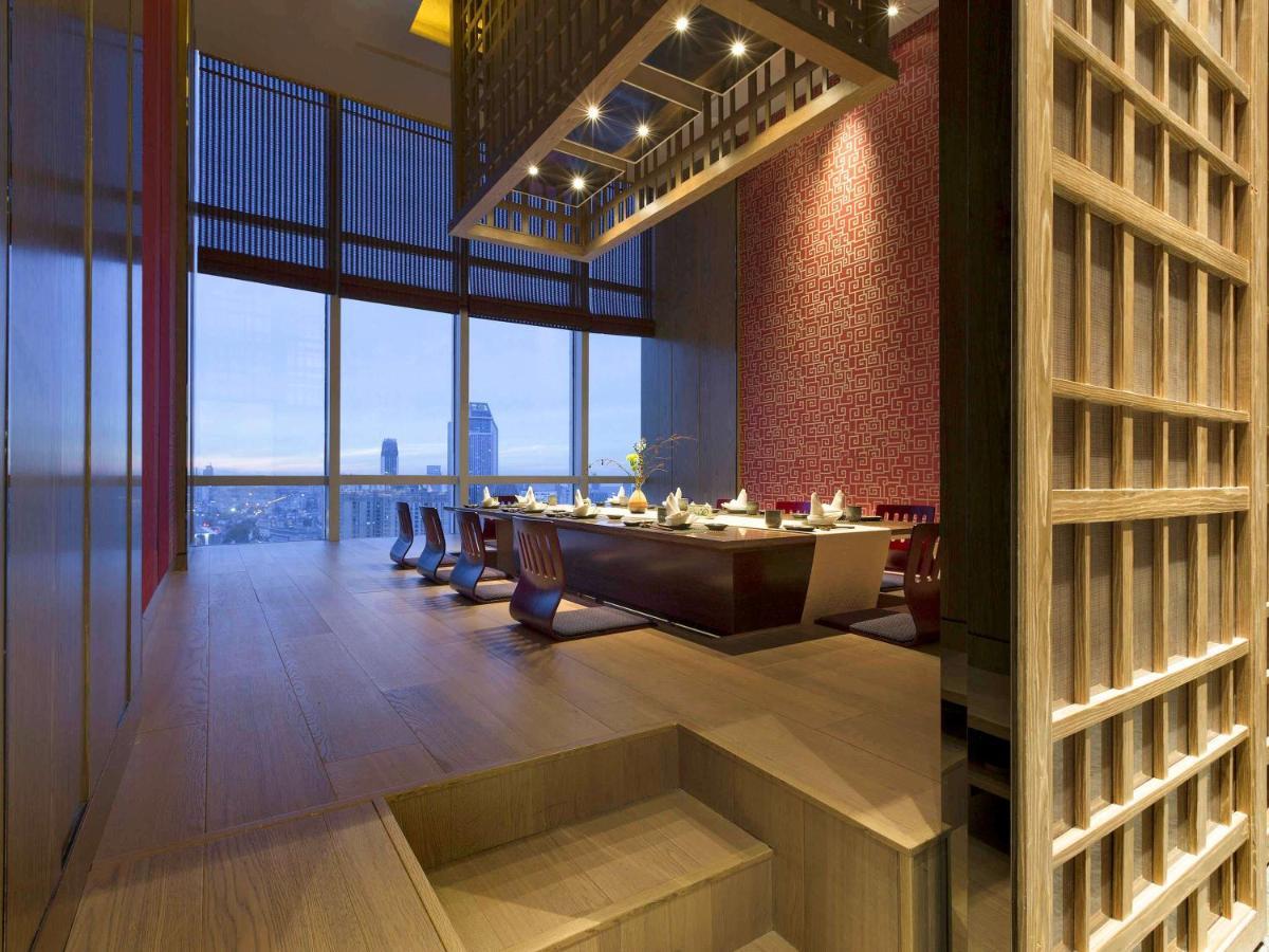 Pullman Yantai Center Hotel Kültér fotó