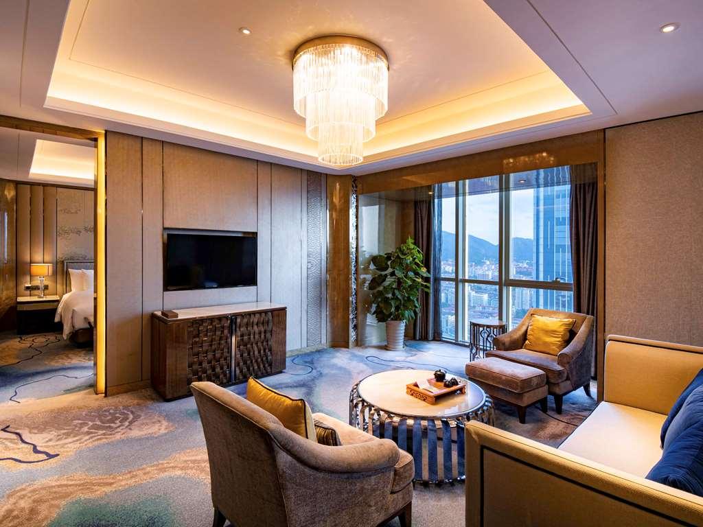 Pullman Yantai Center Hotel Szoba fotó