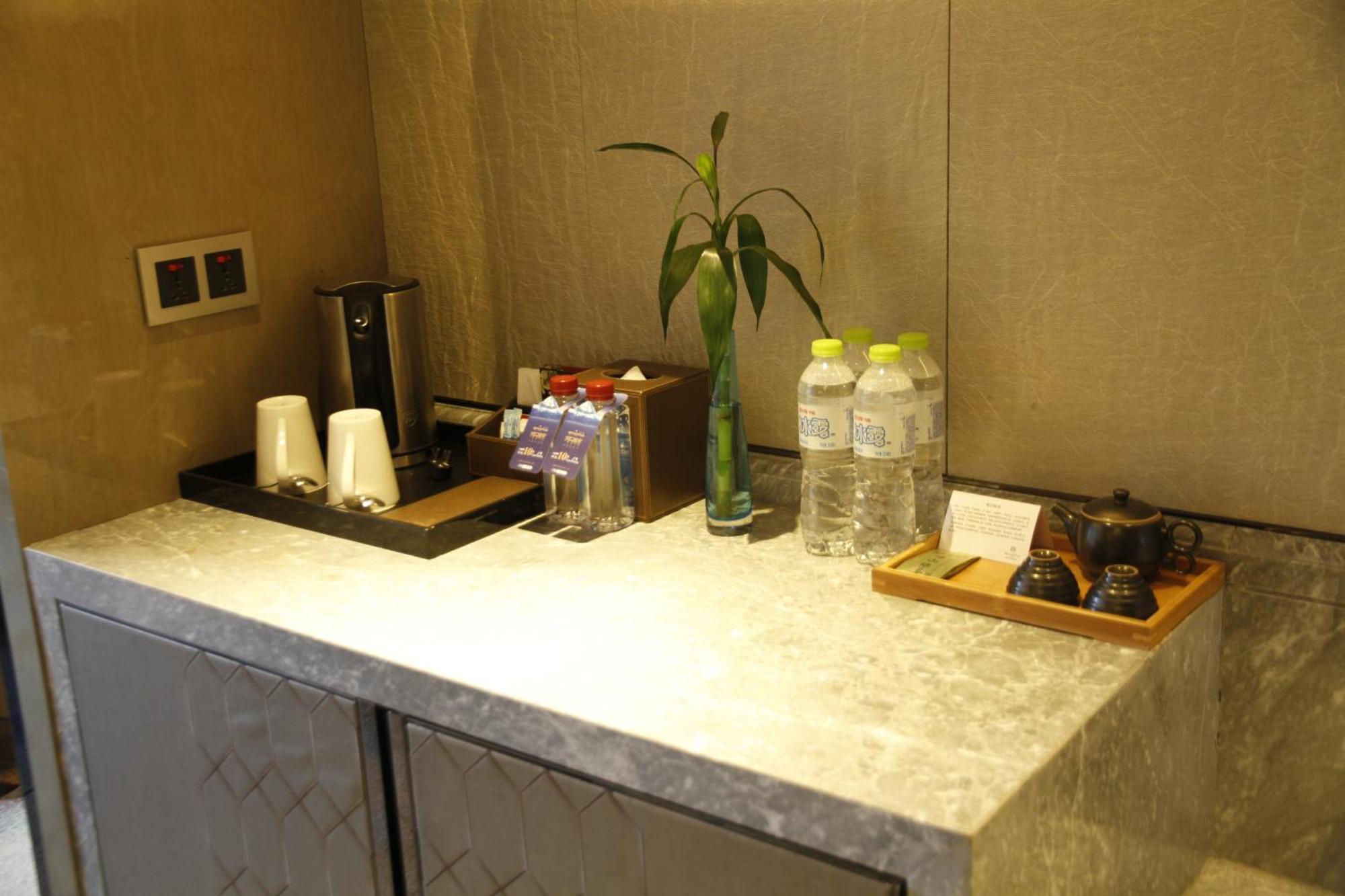 Pullman Yantai Center Hotel Kültér fotó